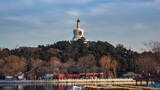 北海公园永安寺白塔延时素材高清在线视频素材下载