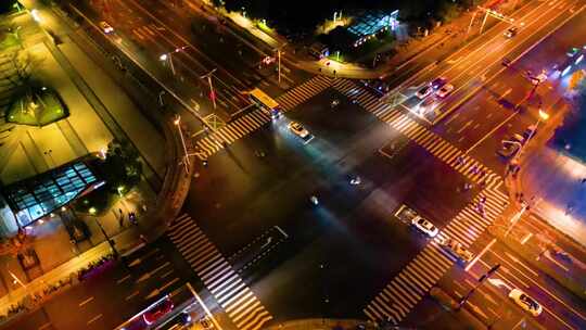 杭州城市十字路口夜晚夜景车流视频素材