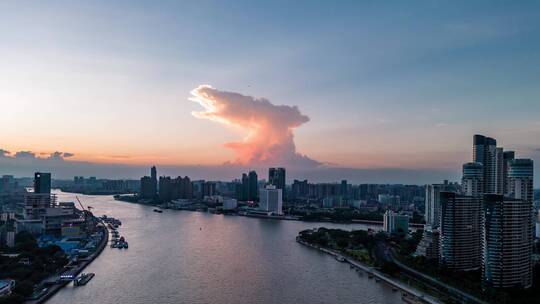 4K广州白天鹅宾馆积雨云形成过程