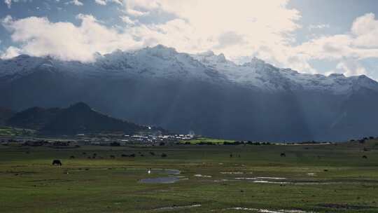 西藏吉隆县乃夏村风景