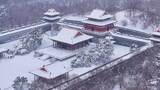 辽宁沈阳北陵公园清昭陵大雪中古建筑航拍高清在线视频素材下载