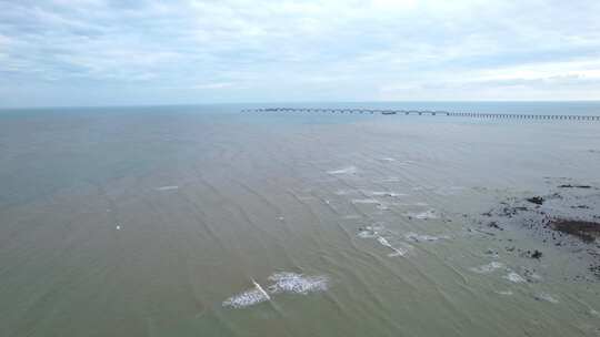 广西北海涠洲岛廊桥大海海洋旅游旅行