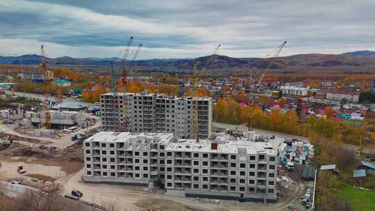 秋季景观新建住宅建设进展