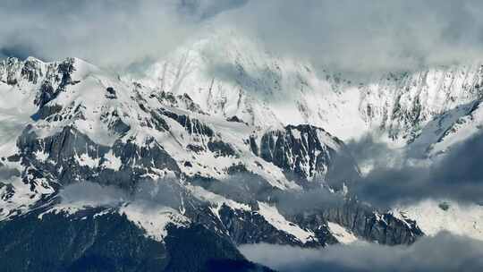 梅里雪山