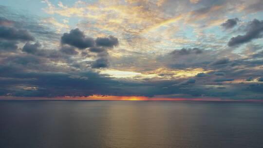 4k海面天空晚霞