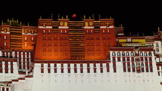 西藏拉萨布达拉宫夜景特写