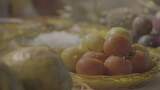 商家摊位上的新鲜水果高清在线视频素材下载