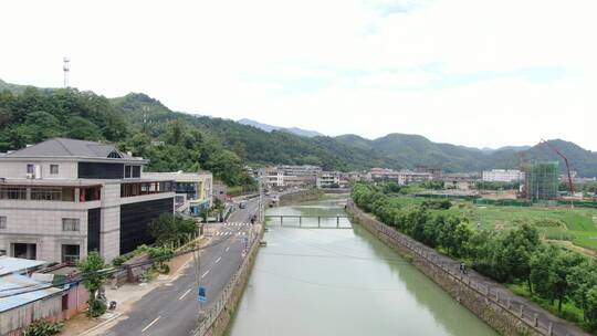 航拍浙江杭州萧山农村河流两侧