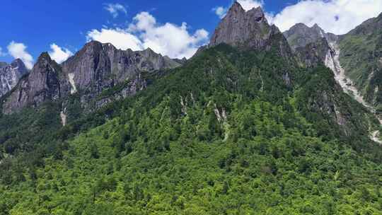 航拍四川甘孜磨西镇燕子沟高山峡谷风光