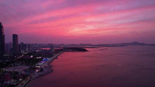 山东烟台海滨广场日落晚霞火烧云航拍