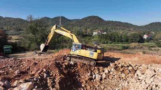 挖山施工现场挖掘机工地工程拉土挖土开挖视频素材模板下载