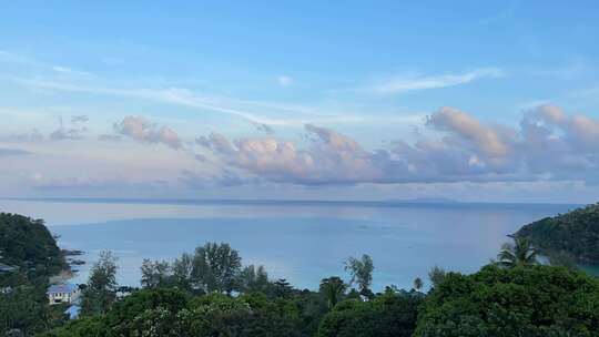 阴天海洋的时间流逝