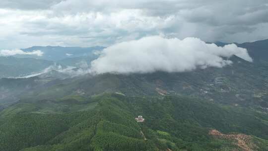 航拍福州闽清云溪漫谷山林云雾风光