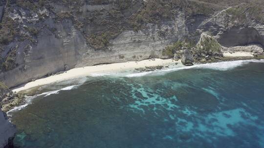 4K巴厘岛海岛佩妮达岛海浪航拍风光视频素材模板下载
