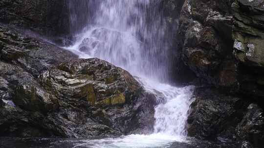 流水大自然小溪水瀑布山涧水源泉水山水