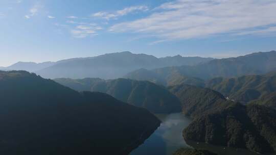 杭州临安於潜青山殿高坪秋色风光