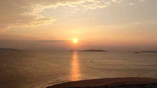 旅游景区福建湄洲岛5A景区海上日落晚霞延时