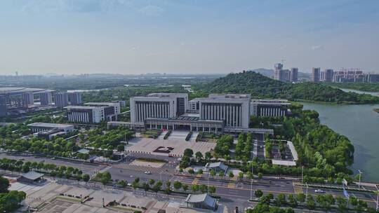 航拍绍兴市政府建筑全景