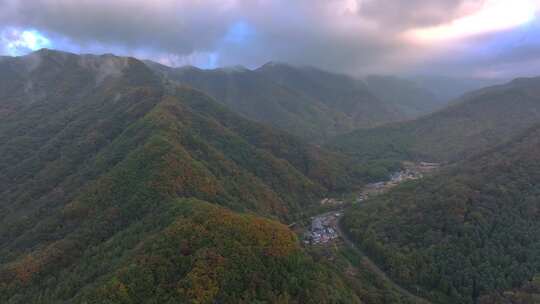 4K航拍东北辽宁本溪关门山自然风景