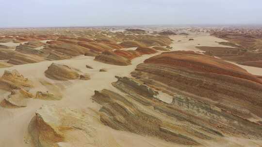 青海俄博梁雅丹 火星地貌航拍视频素材模板下载