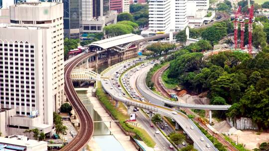 地铁站和高速公路交通