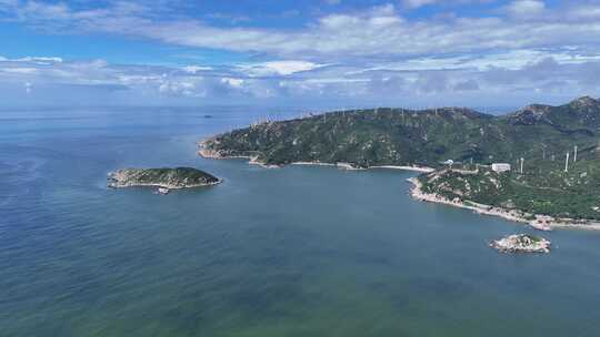 大海海洋海岛海上风车发电航拍