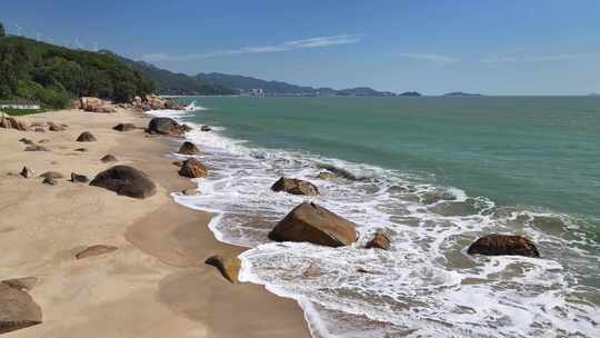 广东汕头南澳岛海滨沙滩自然风光航拍