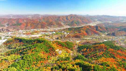 航拍色彩缤纷的辽宁千山秋景