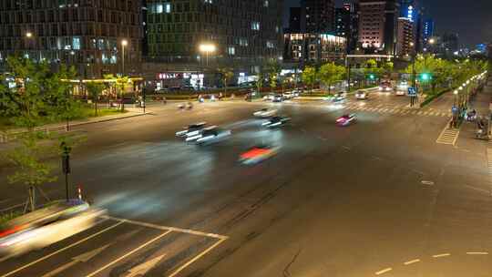 城市快速路红绿灯夜景车流穿梭延时