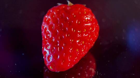 微距草莓种子