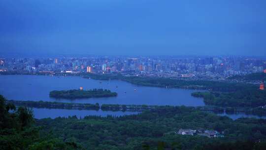 杭州西湖蓝调城市夜景