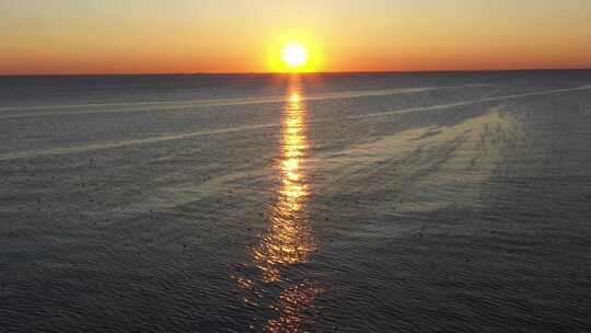 航拍 海边 倒影 地平线 水波 海面 日出