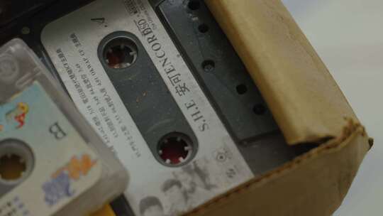 老磁带录音机唱歌机磁带盒80后回忆童年音乐