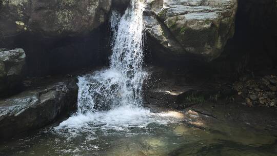 浙江杭州临安太湖源景区山泉水