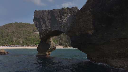 HDR印尼佩尼达岛钻石海滩海蚀洞风光视频素材模板下载