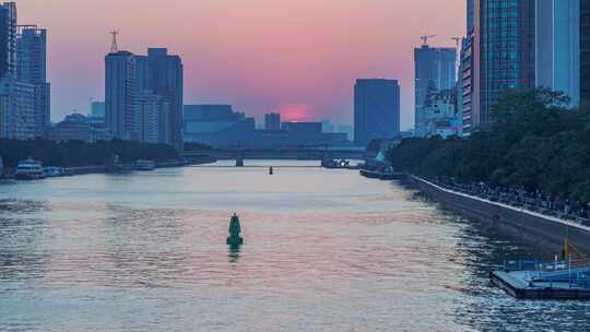 广州珠江滨江城市建筑景观与夕阳落日