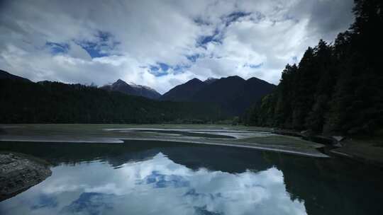 远山小河延时