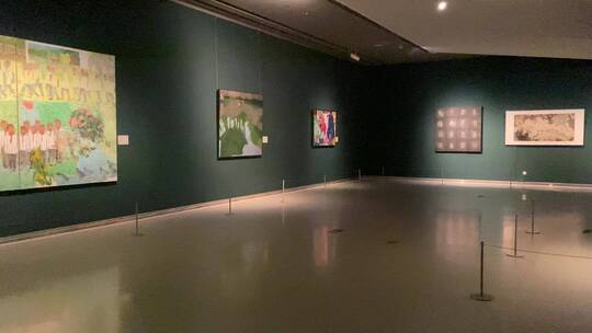 山东美术馆，第二届国际双年展