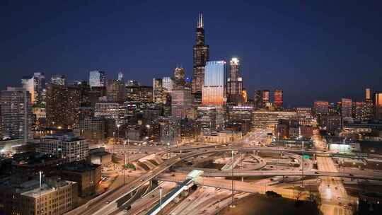 城市航拍芝加哥林肯公园西环线汽车街道天桥