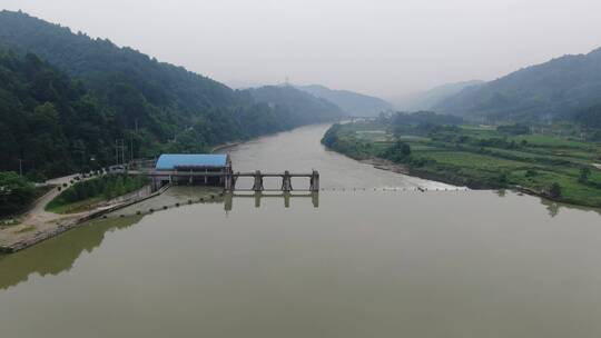 航拍山谷河流青山绿水视频素材模板下载