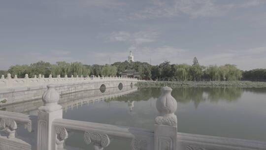 北京北海公园 白塔