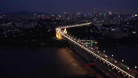 南京长江大桥傍晚夜景航拍