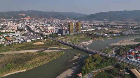 云南德宏瑞丽市姐告口岸国门景区航拍景观