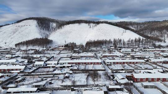 航拍大兴安岭森林小镇雪景