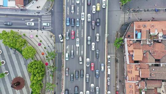 航拍上海市中心交通公路车流来往