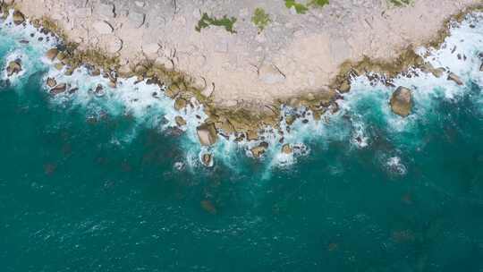 航拍海岸线海边风景