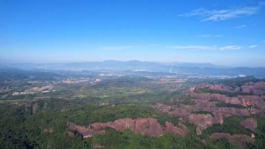 航拍韶关丹霞地貌丹霞山阳元峰长老峰景区