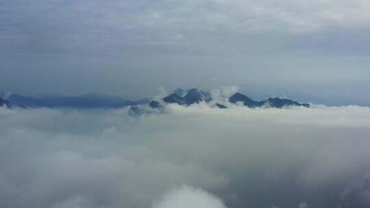 航拍秦岭山脉秋季风景云海