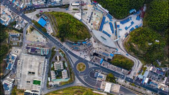 安徽黄山汤口城市交通车流航拍延时