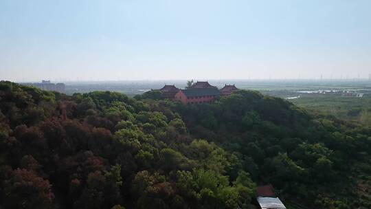 航拍高视角山顶寺庙建筑